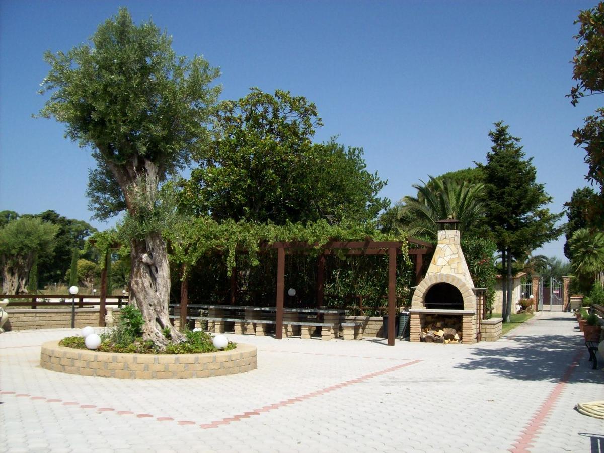 Il Vivaio Villa Tarquinia Bagian luar foto