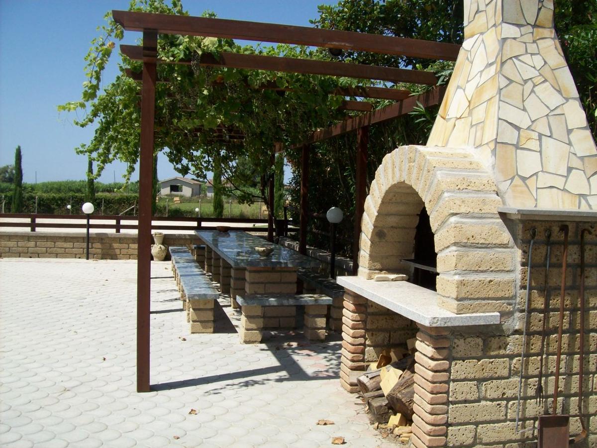 Il Vivaio Villa Tarquinia Bagian luar foto